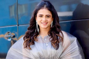 மருத்துவமனையில் அனுமதிக்கப்பட்ட தொகுப்பாளினி மணிமேகலை! கணவர் வெளியிட்ட புகைப்படம்