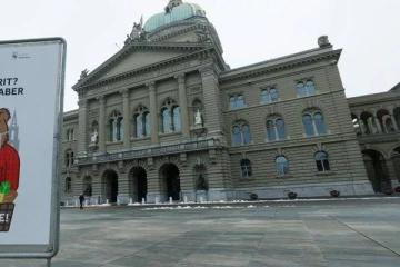 சுவிட்சர்லாந்தில் மின்னல் வேகத்தில் பரவும் கொரோனா