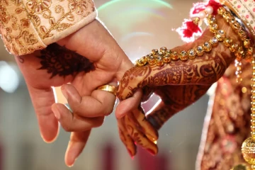 திருமண ஆசைக்காட்டி பல கோடி அபேஸ் செய்த நபர்!