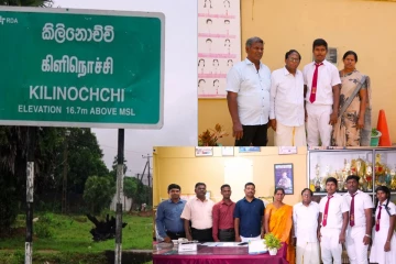 உயர்தரப் பரீட்சைப் பெறுபேறு ; கிளிநொச்சி மாணவர்களை நேரில் சென்று பாராட்டிய ஆளுநர்!