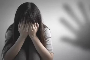 மாற்றுத்திறனாளி பெண்ணை பாலியல் வன்கொடுமை செய்த இளைஞன்