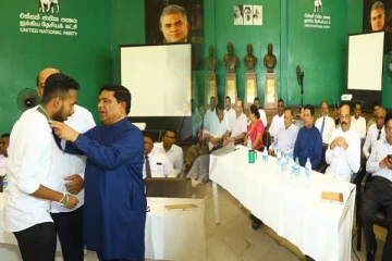 ஐ.தே.க வின் பேச்சாளர்களுக்கு வழங்கப்பட்டுள்ள அடையாள அட்டை