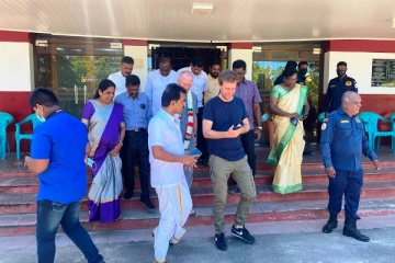 ஜேர்மன் நாடாளுமன்ற உறுப்பினர் மட்டக்களப்பு மாநகரசபைக்கு விஜயம் (Photos)