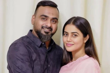 விலையுயர்ந்த பரிசுகளை கொடுத்துள்ள நடிகை பூர்ணாவின் கணவர்- என்னென்ன தெரியுமா?