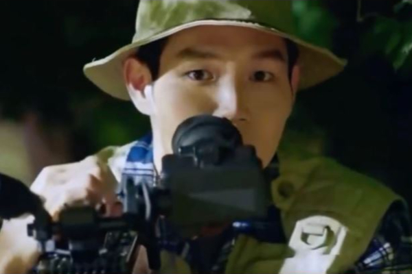 பெண்கள் என்ன உங்களுக்கு மாடுகளா ? -  மன்னிப்பு கேட்ட பால் உற்பத்தி நிறுவனம்,  நடந்தது என்ன? | Women Turn Cow Milk Production Compa