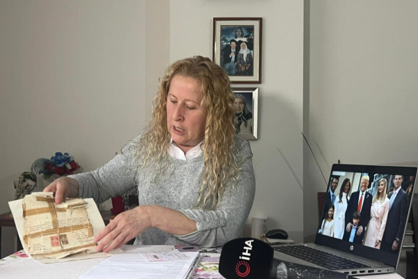 ට්රම්ප් ලෝක අමාරුවේ - තුර්කියේ කාන්තාවක් ට්රම්ප් තම පියා බව කියා DNA පරීක්ෂණයක් ඉල්ලයි | Turkish Woman Claims Trump Is Her Fathe ට්රම්ප් ලෝක අමාරුවේ - තුර්කියේ කාන්තාවක් ට්රම්ප් තම පියා බව කියා DNA පරීක්ෂණයක් ඉල්ලයි | Turkish Woman Claims Trump Is Her Fathe