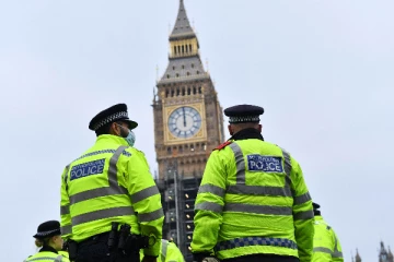 ஊடகவியலாளர் நிமலராஜன் கொலை; பிரித்தானியாவில் அதிரடியாக கைது செய்யப்பட்ட யாழ் நபர்!