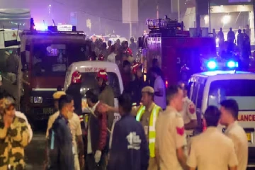 டெல்லியில் பயங்கரம் ; செங்கோட்டைக்கு அருகில் பாரிய வெடிப்பு சம்பவம் ; உயரும் பலி எண்ணிக்கை