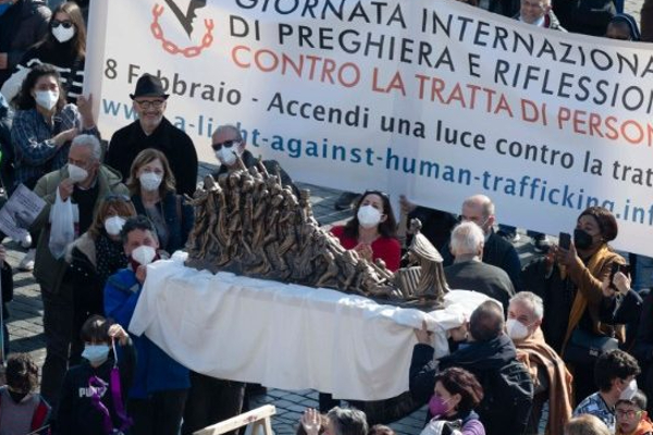 இத்தாலியில் அதிகரித்து வரும் மனித வர்த்தகம் | Human Trafficking On The Rise In Italy