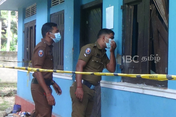 வெளிநாட்டிலிருந்து வந்து தனிமையில் வசித்த பெண் மர்ம மரணம் - வெளியாகியுள்ள தகவல்! | Batticalo Kalkuda Death Police Investigation East