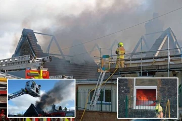 பிரித்தானியாவில் ஆரம்ப பள்ளியில் பயங்கர தீ விபத்து: மேற்கூரை இடிந்து விழுந்ததால் பரபரப்பு