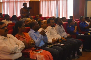 மன்னாரில் கனிய மணல் அகழ்வுக்கு மக்கள் விருப்பத்தை பெற்றுக்கொள்ள நடாத்தப்பட்ட கூட்டம்