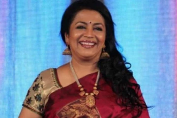 நடிகை பூர்ணிமா பாக்யராஜ் தனது மகள், மருமகளுடன் எடுத்த இந்த அழகிய புகைப்படத்தை பார்த்திருக்கிறீர்களா?