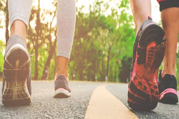 உடல் எடை அதிகரிக்காமல் இருக்க இரவில் கட்டாயம் இதை செய்யுங்கள் | Do This At Night To Prevent Weight Gain உடல் எடை அதிகரிக்காமல் இருக்க இரவில் கட்டாயம் இதை செய்யுங்கள் | Do This At Night To Prevent Weight Gain