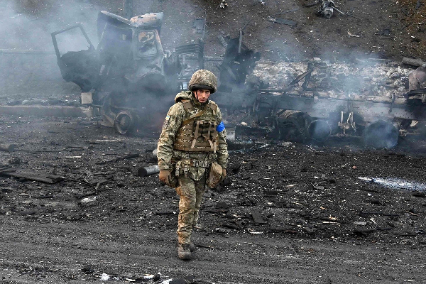 ரஷ்யாவுக்கு அடுத்த செக் - கனடா அரசு பிறப்பித்த அதிரடி உத்தரவு | Canada To Ban Russian Crude Oil Imports