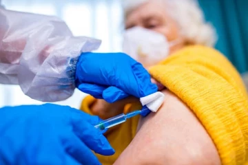 கோவிட் தடுப்பூசி தொடர்பில் சுவிஸ் வாழ் மக்களுக்கு வழங்கப்பட்டுள்ள முக்கிய அறிவிப்பு