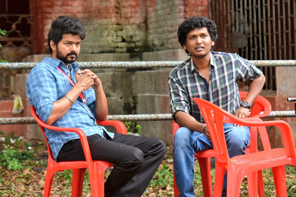 விஷாலை சந்தித்த இயக்குநர் லோகேஷ் கனகராஜ்! சந்திப்பின் போது எடுக்கப்பட்ட வீடியோ | Lokesh Mer Vishal On Set