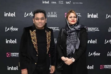 முன்னாள் மனைவியிடம் மன்னிப்பு கேட்கணும்.. இசையமைப்பாளர் ஏ.ஆர்.ரஹ்மான் வேதனை