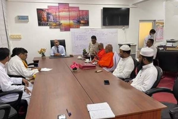 திடீரென திருகோணமலையில் ஒன்றுகூடிய சர்வ மத தலைவர்கள்! | All Religious Leaders Gathered In Trincomalee
