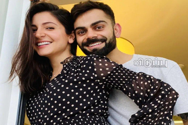 திருமணமாகி குழந்தை இருக்கும் விராட் கோலிக்கு பொது இடத்தில் உதட்டில் முத்தம்!! இளம் பெண் செய்த செயல்.. | Viral Fan Girl Liplock Kiss With Virat Kohli Video