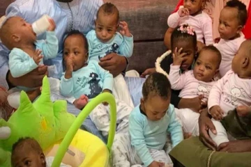 මෙතෙක් ලොව පළමුවරට බිහිවූ 9 නිවුන් දරුවන්ගේ නවතම සෞඛ්‍ය තත්ත්වය..