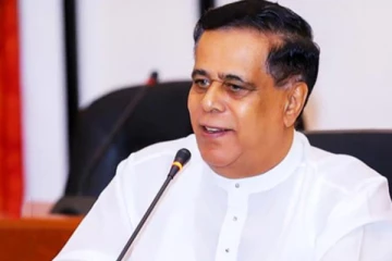 හිටපු ඇමති නිමල් සිරිපාලටත් වැඩේ හරි...කෙදිරි ගෑවෙන්නම කරන්න යන දේ..