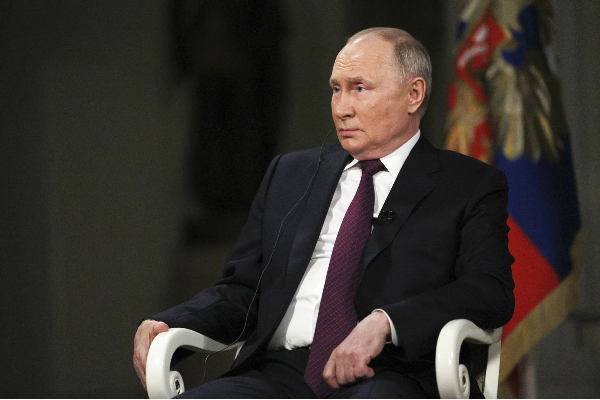 Russian President Vladimir Putin, Ukraine, Russia, US, Vladimir Putin Fox News interview, உக்ரைனை பேச்சுவார்த்தைக்கு அழைக்கவும்.. அமெரிக்காவை வலியுறுத்தும் புடின்