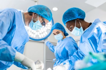 மருத்தவமனைக்கு சென்ற அமெரிக்கர்; அதிர்ந்துபோன மருத்துவர்கள்