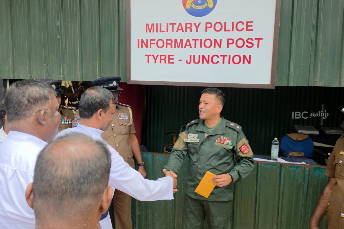 இராணுவக் கட்டுப்பாட்டில் உள்ள காணிகளை விடுவிக்குமாறு கோரி யாழில் போராட்டம்! | Protest For Army Controlled Land Release In Jaffna