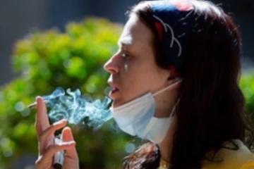 ஒரு சிகரெட்டால் பறிபோன பெண்ணின் உயிர்!