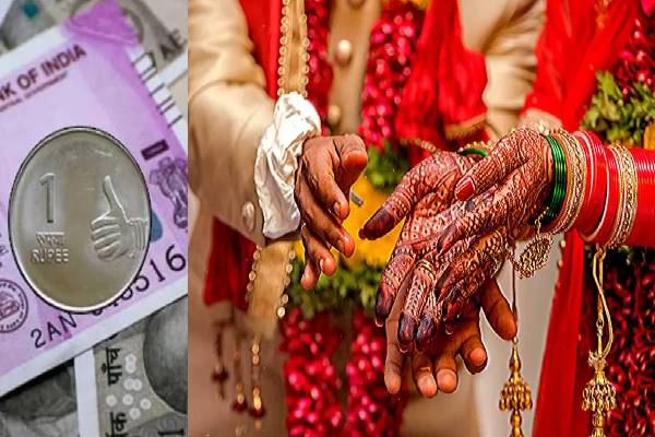மொய் வைக்கும்போது 1 ரூபாய் சேர்த்து வைப்பது ஏன்னு தெரியுமா? | Why Do We Add One Rupee Coin In The Gift Cover
