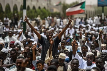 சூடானில் தொடரும் வன்முறை! 40 பொதுமக்கள் கொன்றுகுவிப்பு (Video)