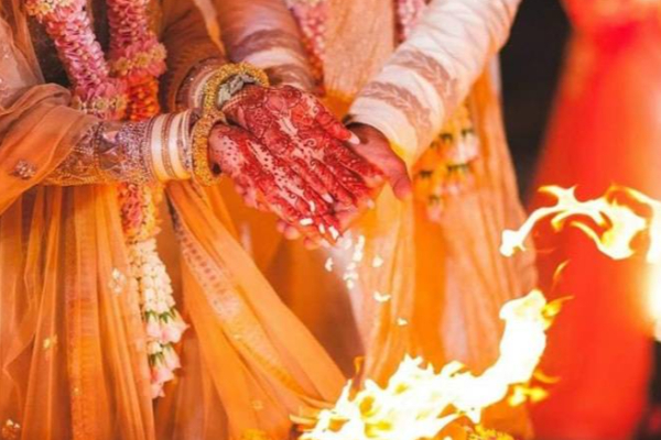 15 நாள் காதலன்...15 நாள் கணவன்; திருமணமான பெண் ஓட்டம்! | 15Days Lover 15 Days Husband Married Woman Elopes