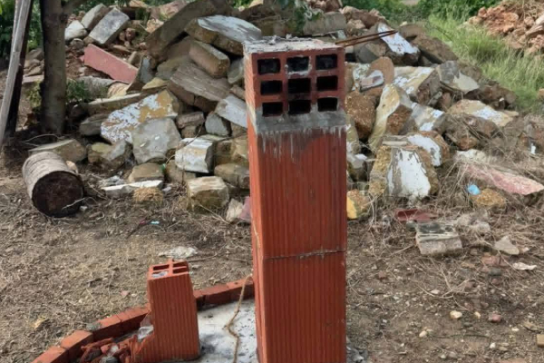 யாழில் மீண்டும் விஷமிகளால் உடைக்கப்பட்ட அணையா விளக்கு தூபி | Jaffna Chemmani Memorial Lamp Broken Again யாழில் மீண்டும் விஷமிகளால் உடைக்கப்பட்ட அணையா விளக்கு தூபி | Jaffna Chemmani Memorial Lamp Broken Again