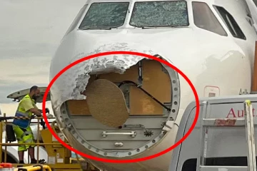 ஆலங்கட்டி மழையால் பறந்துகொண்டிருந்த விமானத்தின் கண்ணாடிகள் சேதம்!