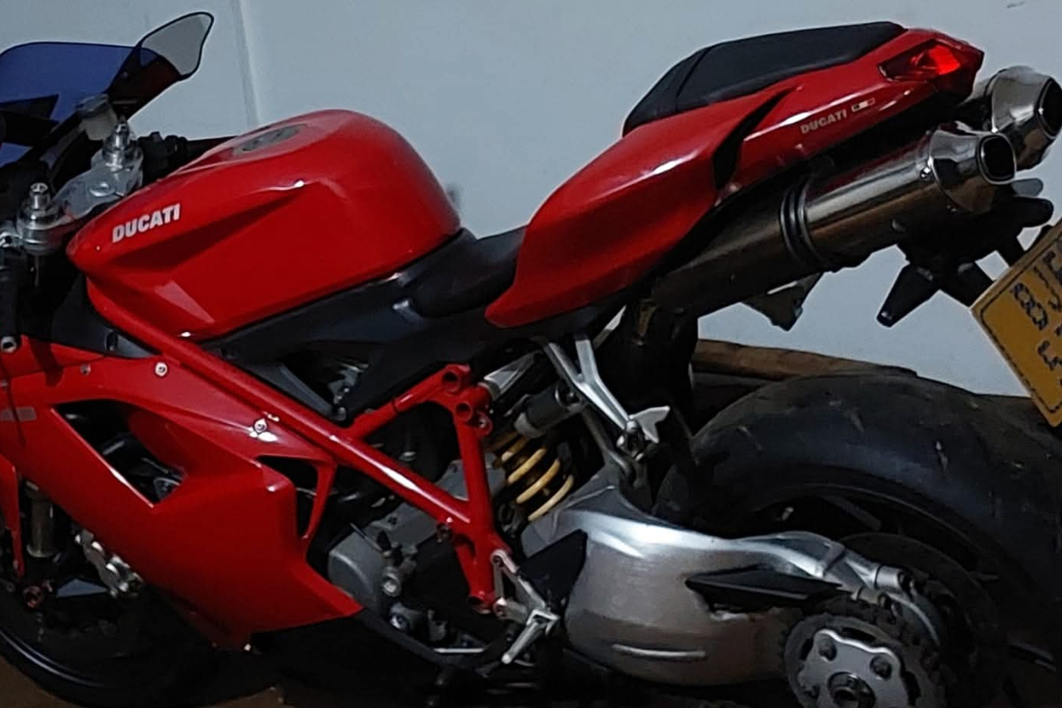 யாழில் பொலிஸாரால் கைப்பற்றப்பட்டுள்ள சில மோட்டார்சைக்கிள்கள் | Motorcycles Recovered In Jaffna யாழில் பொலிஸாரால் கைப்பற்றப்பட்டுள்ள சில மோட்டார்சைக்கிள்கள் | Motorcycles Recovered In Jaffna