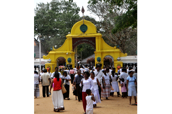 உலகிலேயே விக்கிரக ஆராதனை இல்லாமல் வழிபாடு இடம்பெறும் ஆலயம் இலங்கையில் மட்டுமே உள்ளது! எந்த ஆலயம் தெரியுமா? | Only Temple In The World Where There Idolatry