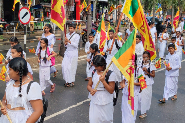 நாட்டின் பல பகுதிகளில் சுதந்திர தின கொண்டாட்டம் | Independance Day In Sri Lanka நாட்டின் பல பகுதிகளில் சுதந்திர தின கொண்டாட்டம் | Independance Day In Sri Lanka
