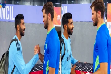 இந்திய வீரருக்கு பரிசு வழங்கிய பாகிஸ்தான் வீரர்: பதிவான நெகிழ்ச்சி சம்பவம்