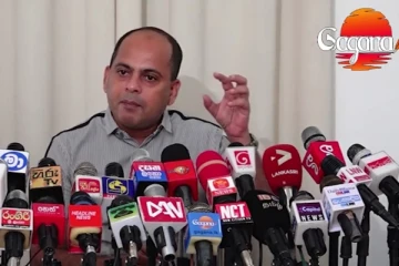 "මාසෙන් මාසෙ ජනාධිපතිලා ආණ්ඩු මාරු කරන තැනක නෙමේ අපි ඉන්නේ.." - දේශපාලන ප්රබලයෙක්ගෙන් ප්රකාශයක්.. (VIDEO)