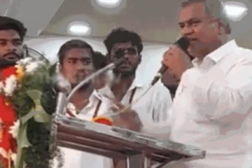 தவெக கூட்டத்தில் பெண் கடும் வாக்குவாதம் - கோபத்தில் புஸ்ஸி ஆனந்த் செய்த சம்பவம்!