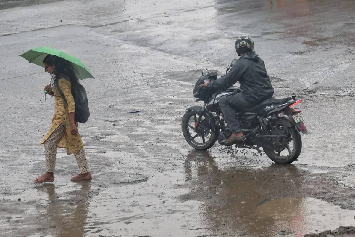 தமிழகத்தில் இன்று 5 மாவட்டங்களில் கனமழை பெய்யும்.., எங்கெல்லாம் தெரியுமா? | Heavy Rain 5 Districts In Tamil Nadu Today