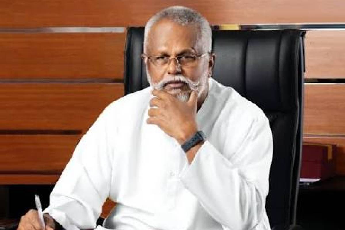 செம்மணி புதைகுழி குற்றவாளியை காட்டிக் கொடுக்க முன்வந்த இராணுவ வீரர் - டக்ளஸ் பகிரங்கம் | Semmani Somaratna Confession Clear Epdp Doubts