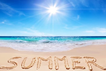 கோடையில் தவறியும் இந்த உணவுகளை சாப்பிடாதீங்க!