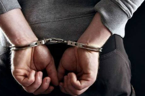கடற்படையின் முன்னாள் புலனாய்வு பிரதானிகைது | Sri Lanka Former Navy Intelligence Chief Arrested