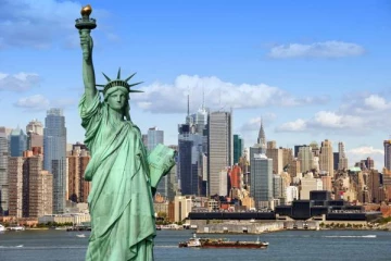 கடனால் அல்லாடும் அமெரிக்கா - அரசாங்க பணிகள் ஸ்தம்பிக்கும் அபாயம்!