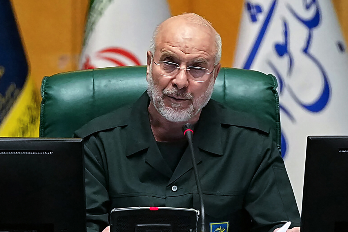 Iran 7 million volunteers war, Kharg Island US invasion threat, Iran parliament speaker warning, US Israel Iran conflict 2026, Middle East oil hub crisis #IranWar #USIranConflict #KhargIsland #MiddleEast #GlobalPolitics #IranVolunteers #USEyeIran