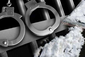 யாழில் மாணவர்களை இலக்கு வைத்து போதை மாத்திரைகளுடன் அறுவர் கைது