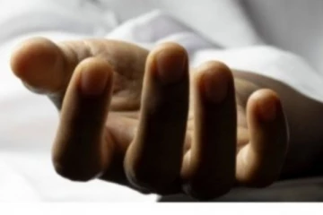 දරු දෙදෙනාට වස පෙවූ මවත් මිය යයි..