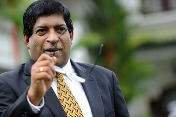 රවී කරුණානායකගේ නම ගැසට් කෙරේ..!